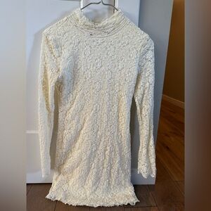 Promesa Cream Lace Top